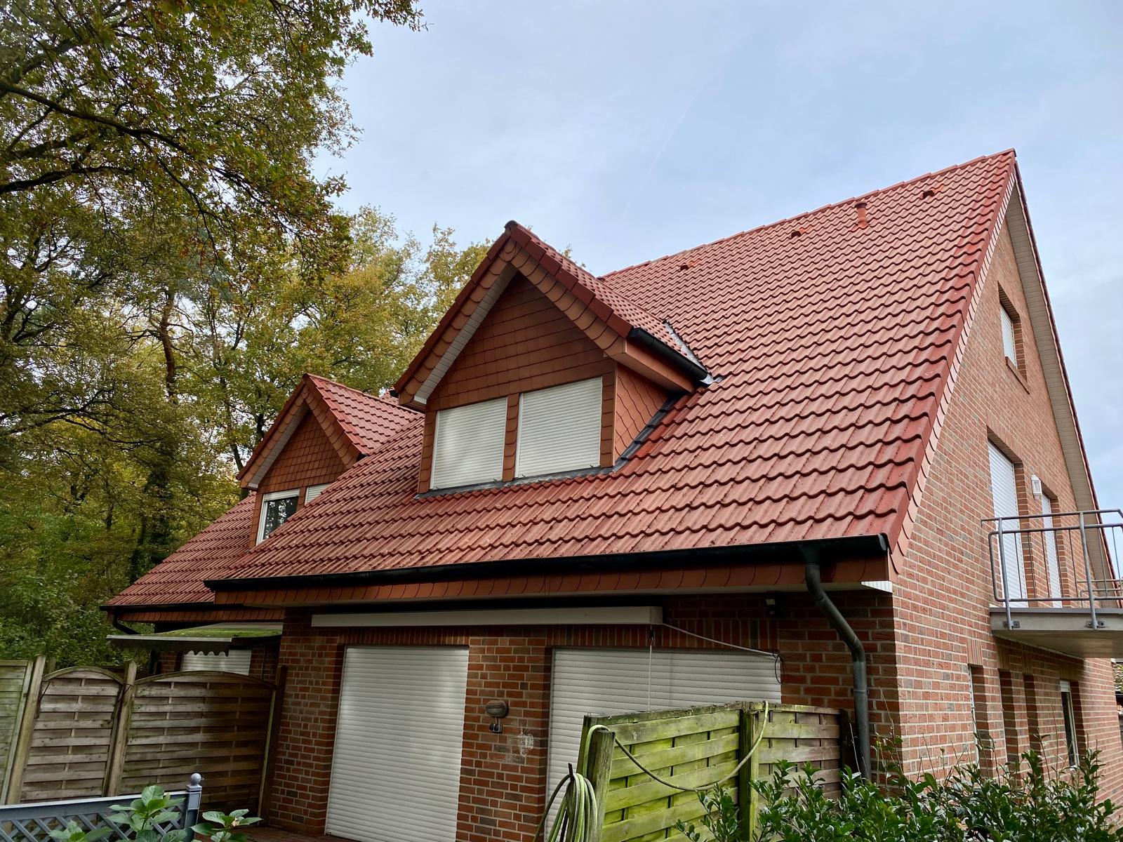 Nachher: Die Dachfl&auml;che in Rheine nach der professionellen Reinigung.